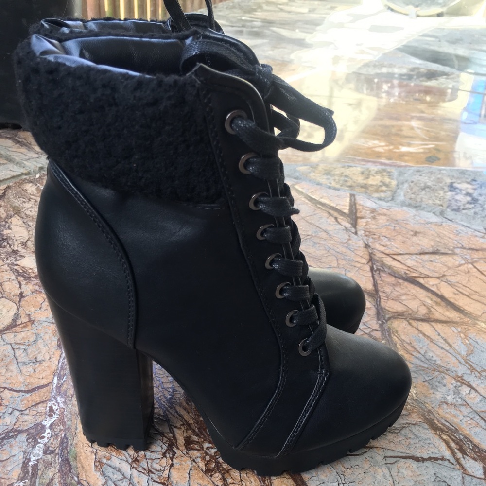 NEW WITHOUT TAGS Charlotte Russe booties